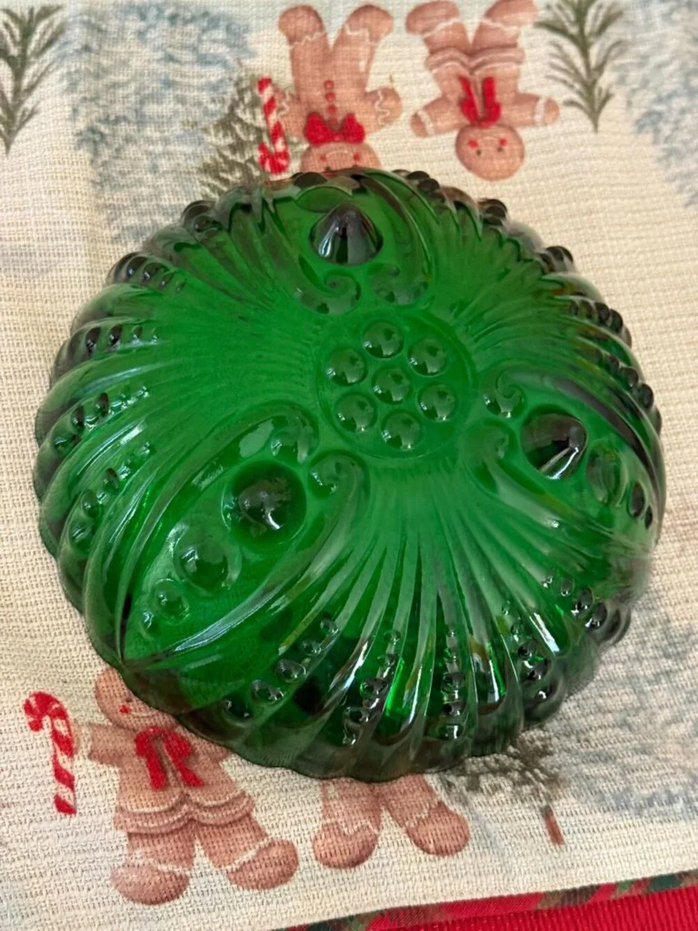 Anchor Hocking Forest Green Burple Footed Dessert Bowl 4 1/2”